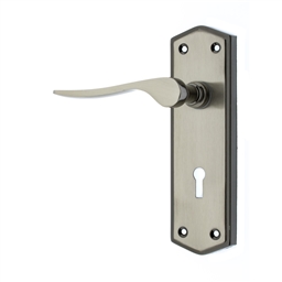 M7J10 - 2 Lever Lockset Madonna 6"